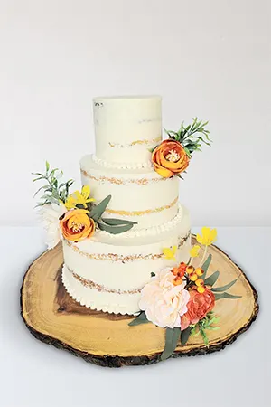 wedding-cakes-3-tier-fall-garden-flower-by-Lezat-Cakes-los-angeles
